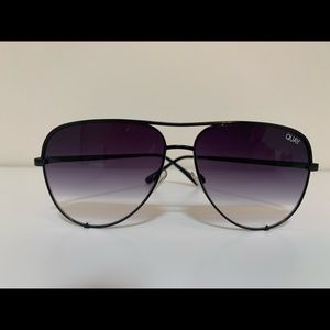 QUAY X desi Perkins High Key Aviator